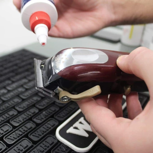 Cómo lubricar una afeitadora eléctrica de la forma correcta 1 Cómo lubricar una afeitadora eléctrica de la forma correcta